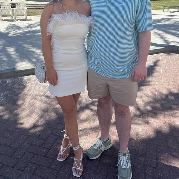 Likely Katy Dress - Picture 2 of 5